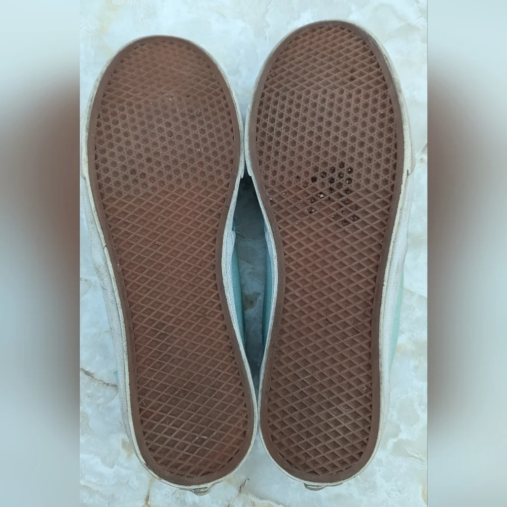 Vans Womans Mint Green Shoes Size 8